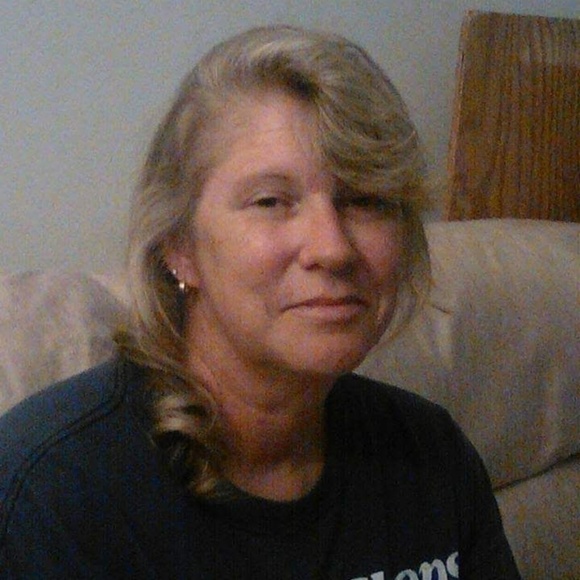 Meet your Posher, Kelly - Picture 3 of 6